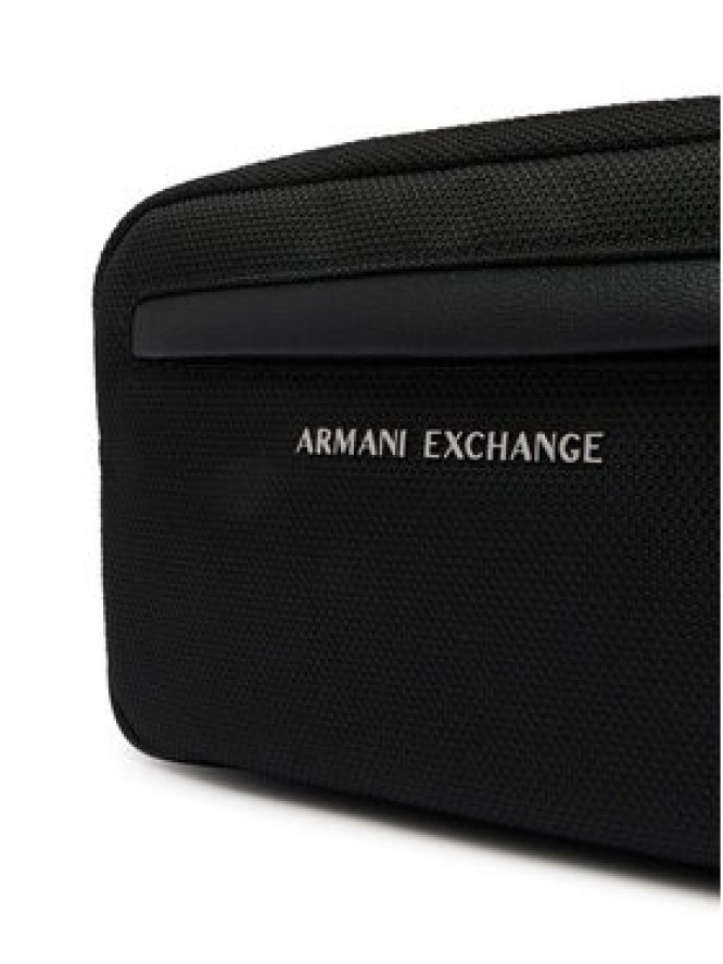 Armani Exchange Nerka XM002650 AF22656 MC105 Czarny