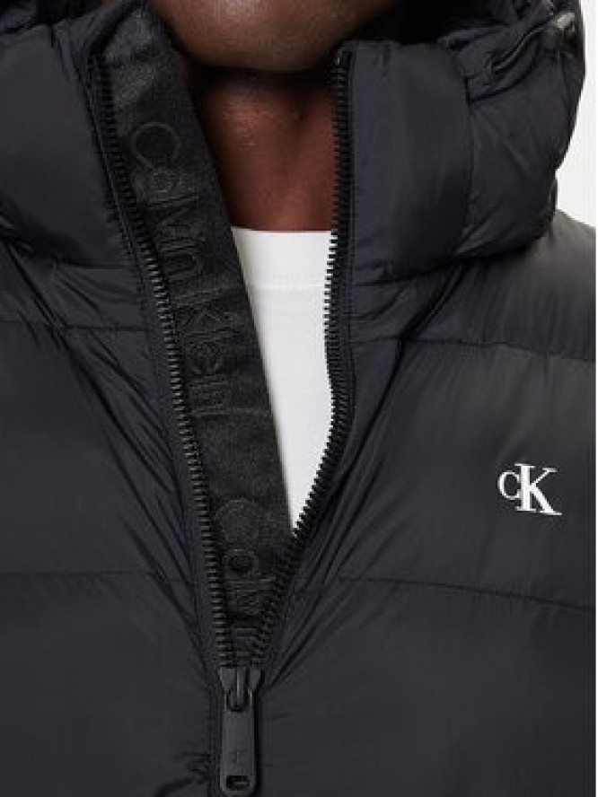 Calvin Klein Jeans Kurtka zimowa LV04RD527G Czarny Regular Fit