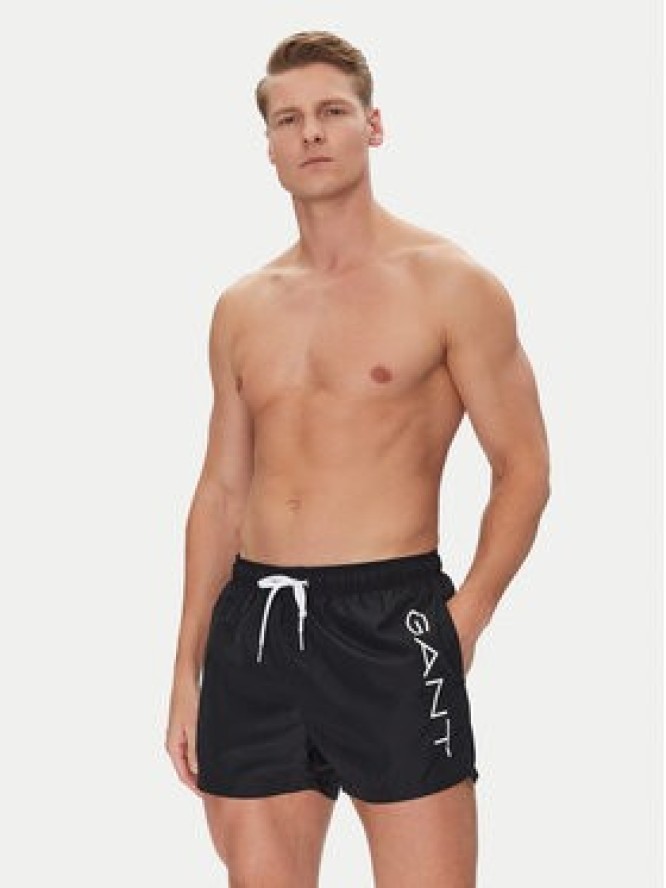 Gant Szorty kąpielowe 920006200 Czarny Regular Fit