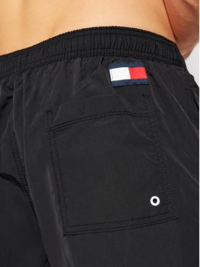 Tommy Hilfiger Szorty kąpielowe UM0UM02048 Czarny Slim Fit