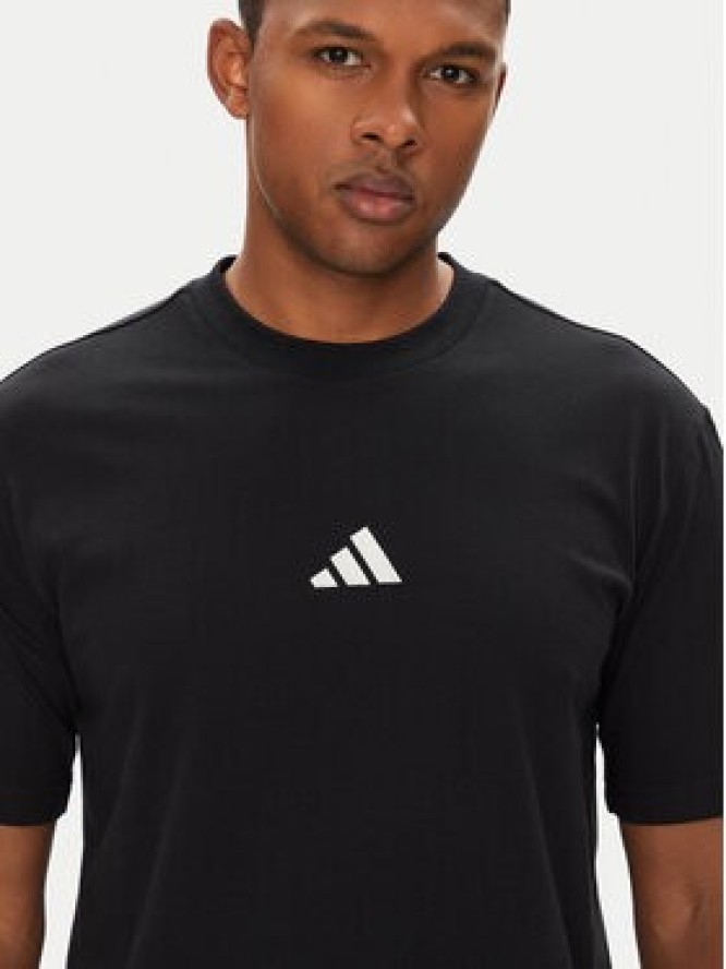 adidas T-Shirt Essentials Small Logo JE9024 Czarny Regular Fit