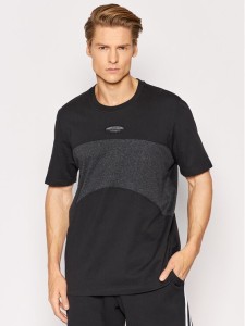 adidas T-Shirt R.Y.V. Basic HC9470 Czarny Regular Fit