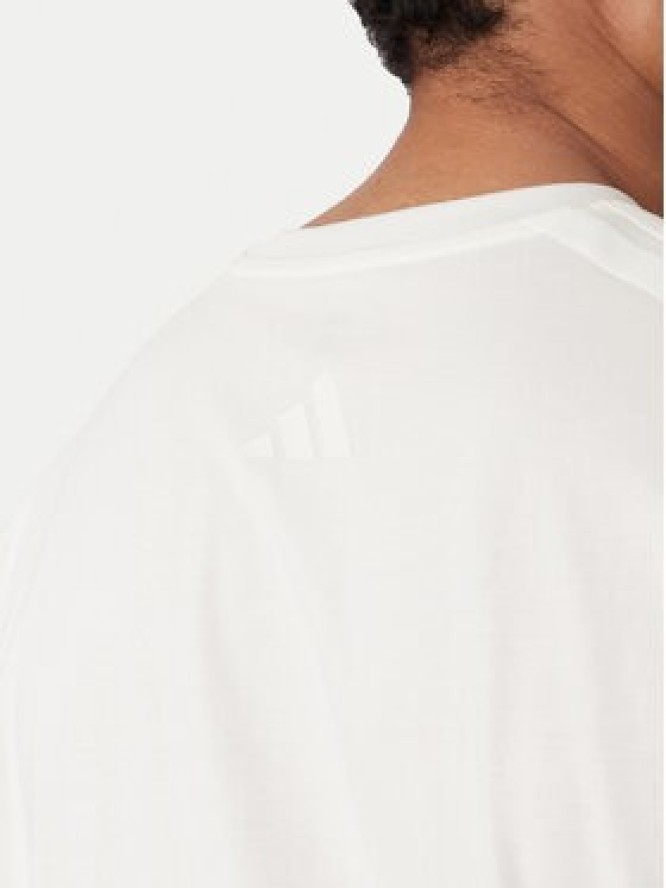 adidas T-Shirt Lux Coffee Cafe Pour Graphic KB4845 Biały Loose Fit