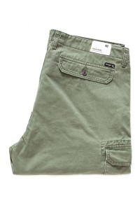SPODENKI MĘSKIE WRANGLER CARGO SHORT MOSS GREEN W15DKC330 112126787