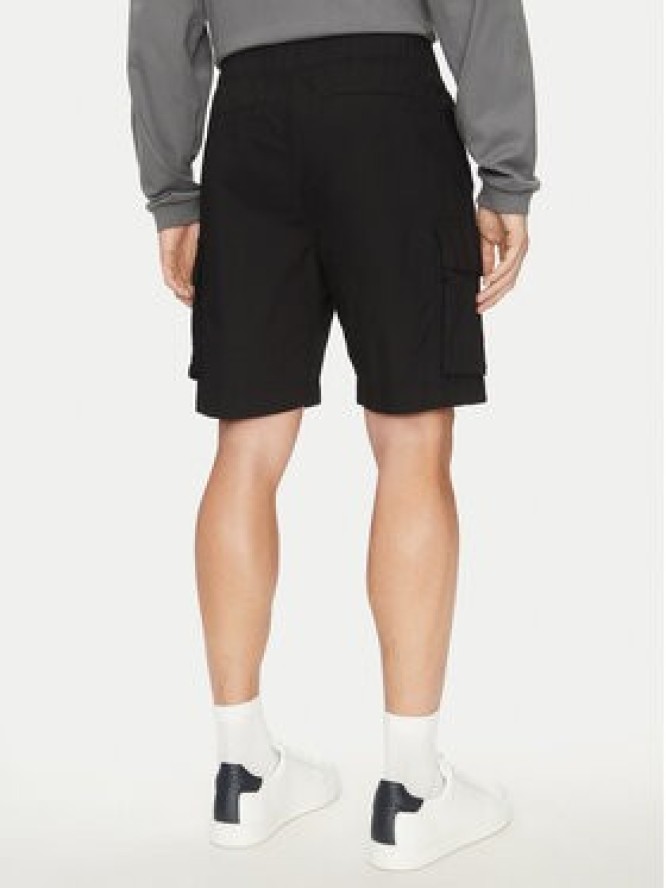 Calvin Klein Jeans Szorty materiałowe J30J327376 Czarny Regular Fit