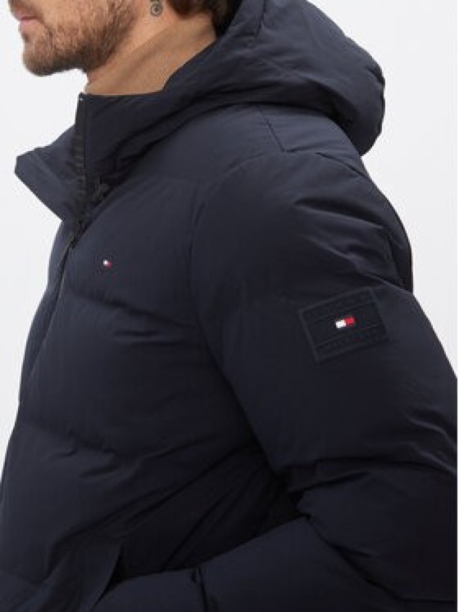 Tommy Hilfiger Kurtka zimowa MW0MW33958 Granatowy Regular Fit