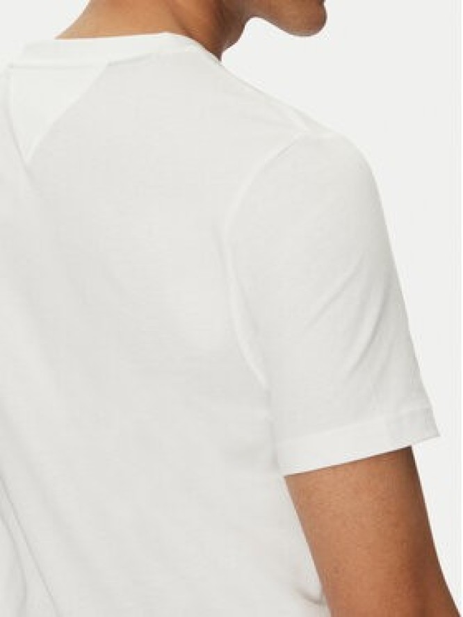 Tommy Hilfiger T-Shirt Flag Box MW0MW38636 Biały Regular Fit