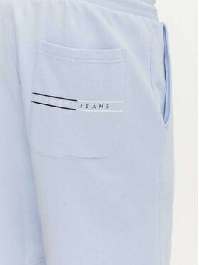 Tommy Jeans Szorty sportowe Entry GraphicDM0DM21369 Błękitny Regular Fit
