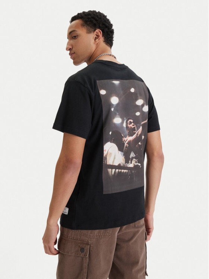 RVCA T-Shirt Va X Ali Ringside 23A353527 Czarny Regular Fit