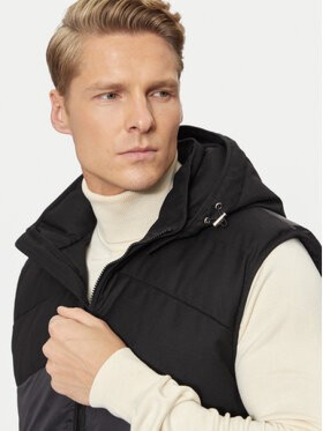 Baldessarini Bezrękawnik B2 50106/4109 Czarny Regular Fit