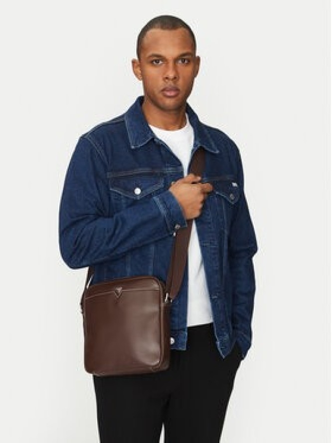 Guess Saszetka HMFITC P5159 Brązowy