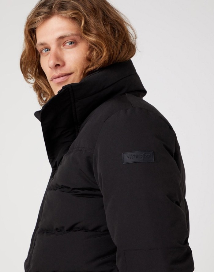WRANGLER BODYGUARD MĘSKA KURTKA ZIMOWA BLACK W4B2WW100 112320208