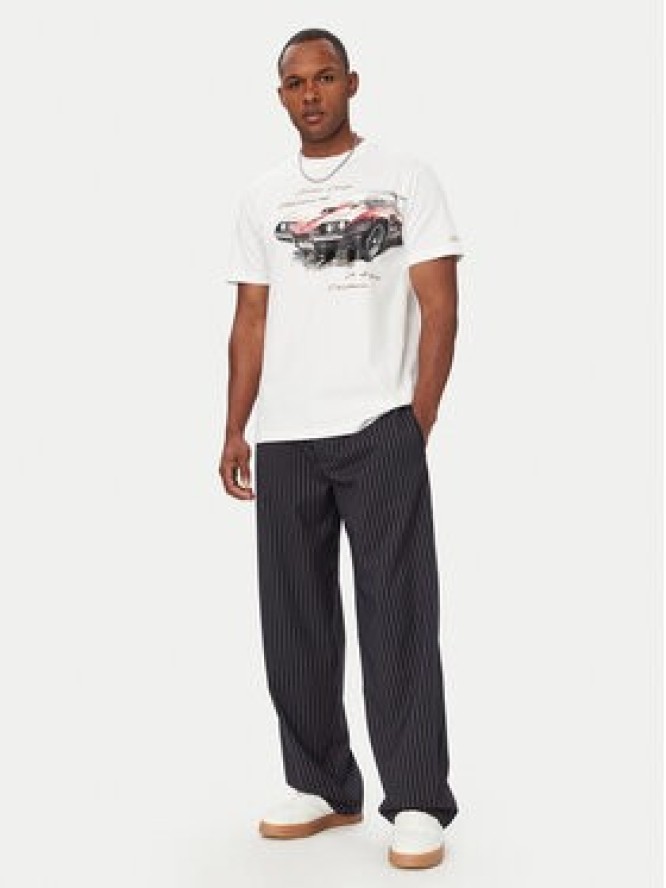 Guess T-Shirt M6YI45 K4231 Biały Regular Fit