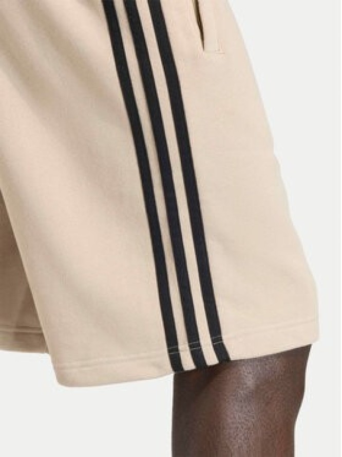 adidas Szorty sportowe 3-Stripes KE6681 Beżowy Regular Fit