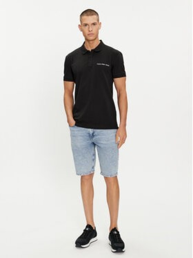 Calvin Klein Jeans Szorty jeansowe J30J324873 Niebieski Regular Fit