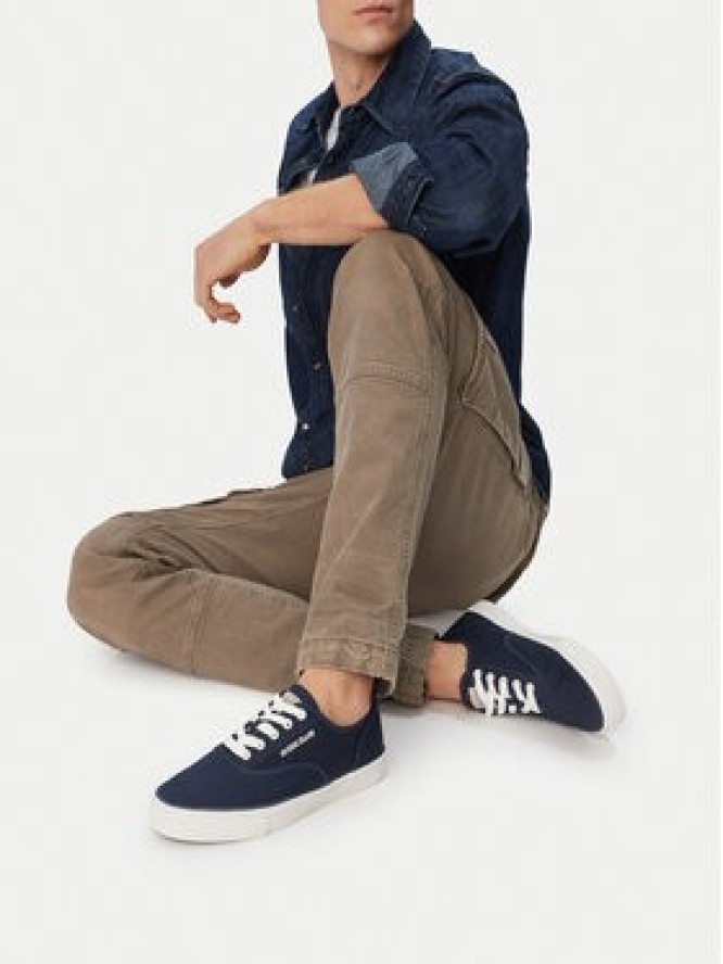 Guess Jeans Tenisówki CWBEO-ROCKFORD-01 WE Granatowy