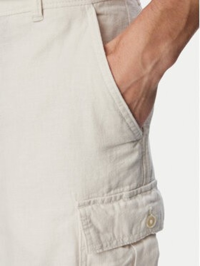 Calvin Klein Jeans Szorty materiałowe LV04RF610G Beżowy jasny Regular Fit