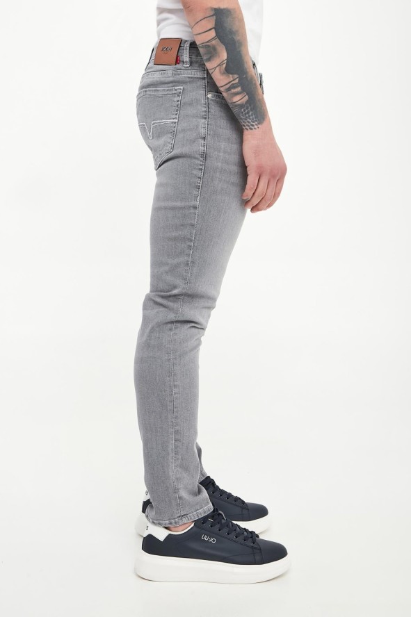 Jeansy męskie Stephen JOOP! JEANS