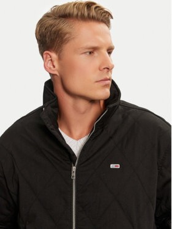 Tommy Jeans Kurtka przejściowa Essential DM0DM19633 Czarny Regular Fit
