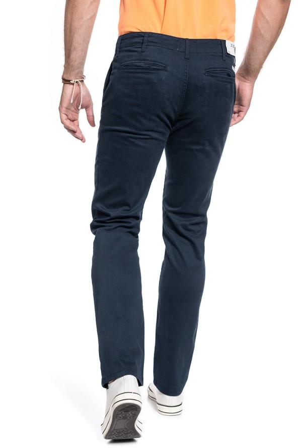 SPODNIE MĘSKIE WRANGLER CHINO IN NAVY W12CW3114 112126258