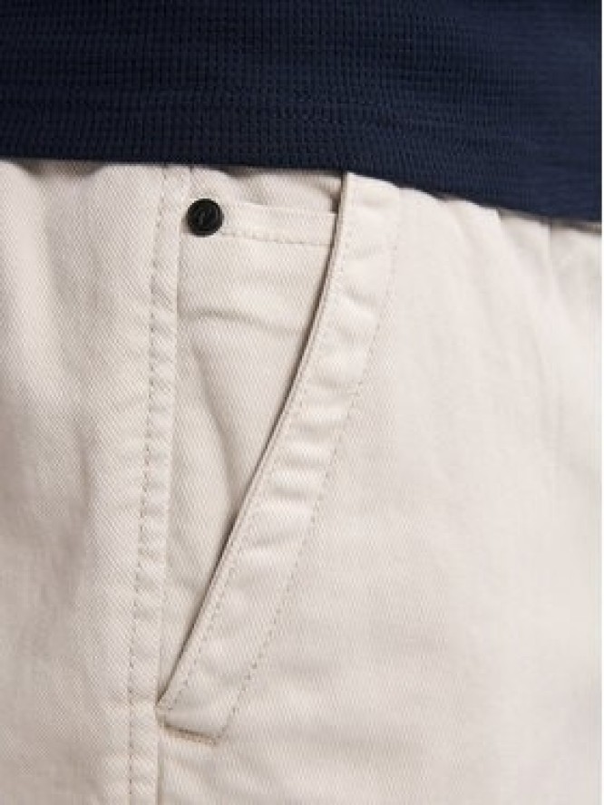 Petrol Industries Szorty materiałowe M-1050-SHO527 Biały Regular Fit