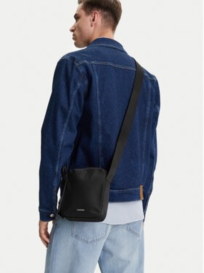 Calvin Klein Saszetka Ck Ease Reporter S K50K512886 Czarny