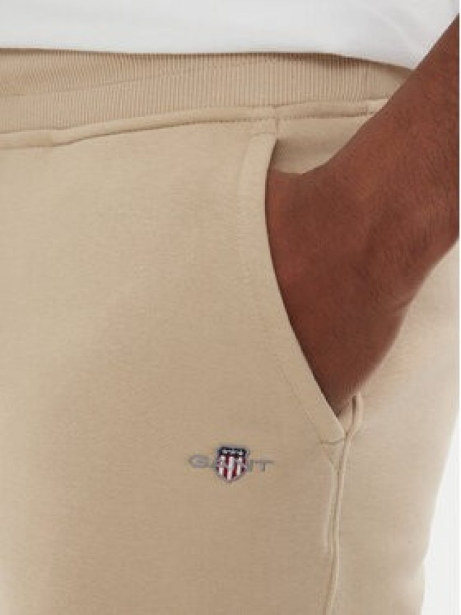 Gant Szorty sportowe 2009027 Beżowy Regular Fit