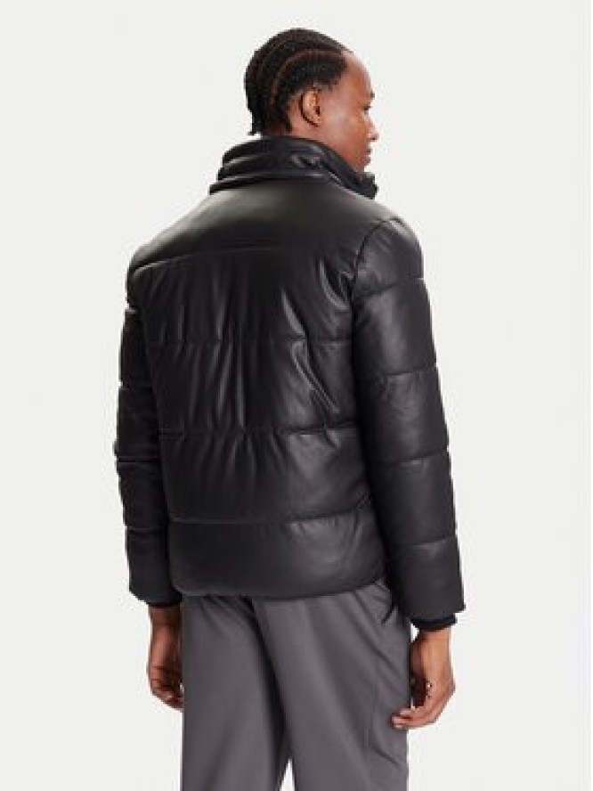 Guess Kurtka zimowa M5BL2F W1050 Czarny Regular Fit