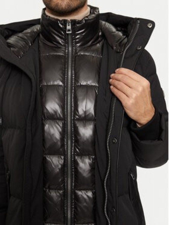 Guess Kurtka zimowa M4BL44 WGJR2 Czarny Regular Fit