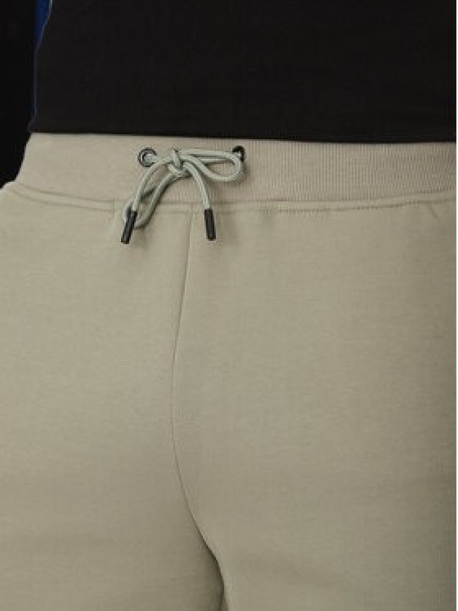 Guess Szorty materiałowe Z4RD04 KB3P2 Zielony Regular Fit