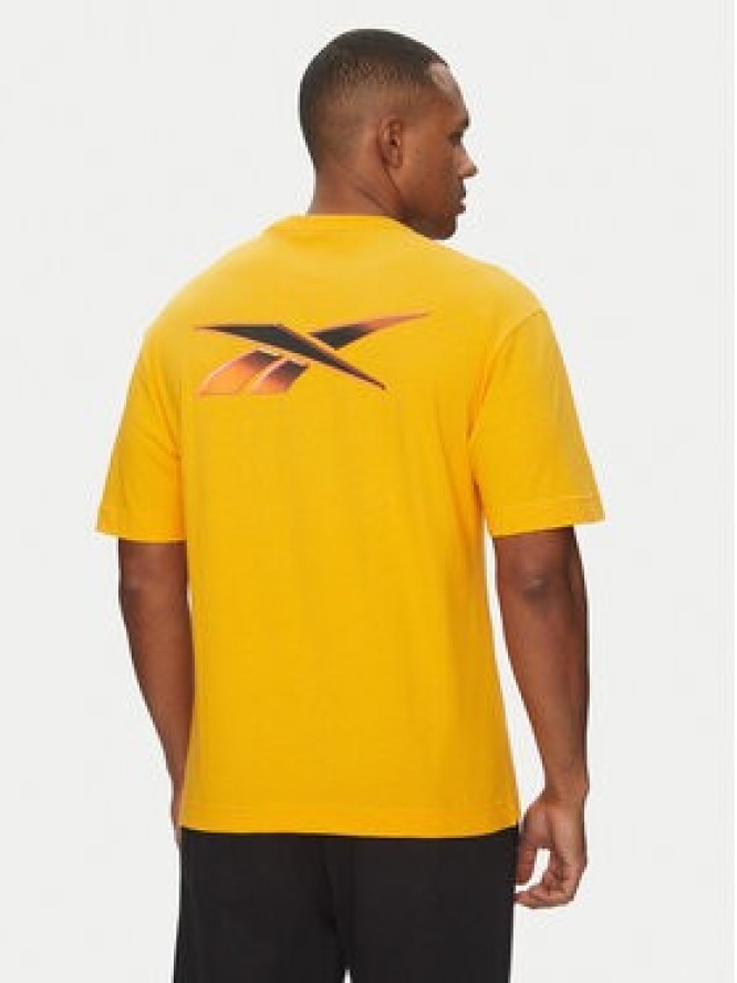 Reebok T-Shirt 100214894 Pomarańczowy Regular Fit