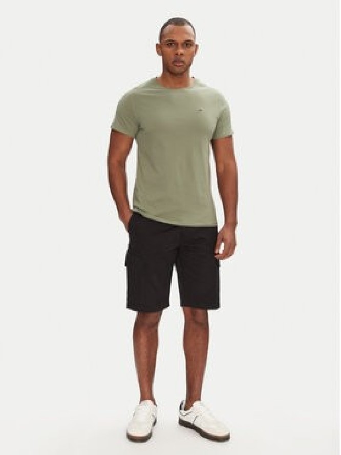 Tommy Jeans Szorty materiałowe Scanton DM0DM21949 Czarny Regular Fit