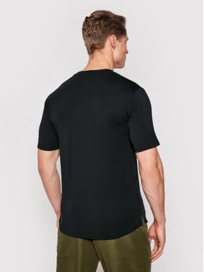 New Balance T-Shirt MT03173 Czarny Regular Fit