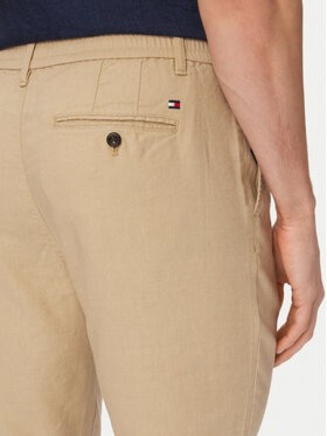 Tommy Hilfiger Chinosy Denton MW0MW42337 Khaki Straight Fit