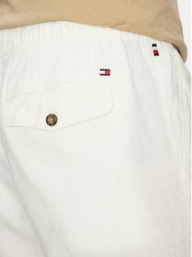 Tommy Hilfiger Szorty materiałowe Harlem MW0MW37804 Écru Regular Fit