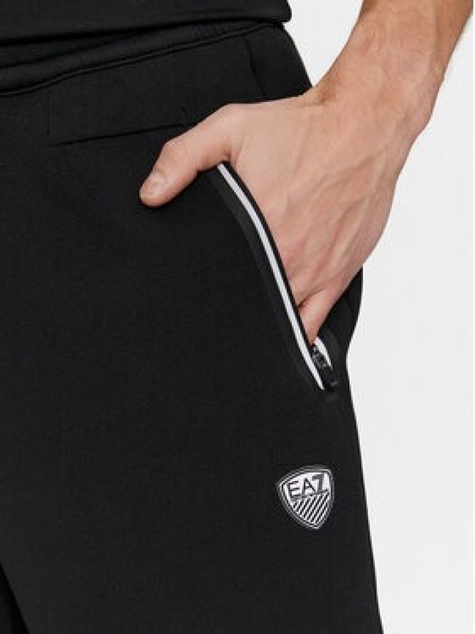 EA7 Emporio Armani Szorty sportowe 8NPS08 PJ4EZ 1200 Czarny Regular Fit