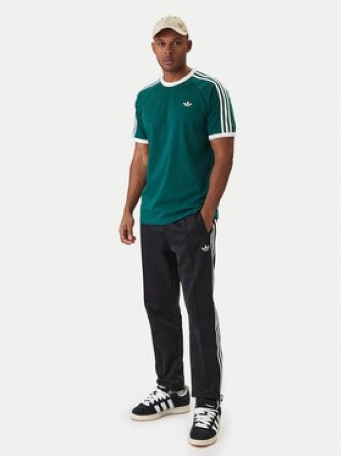 adidas T-Shirt 3-Stripes KE3534 Zielony Regular Fit