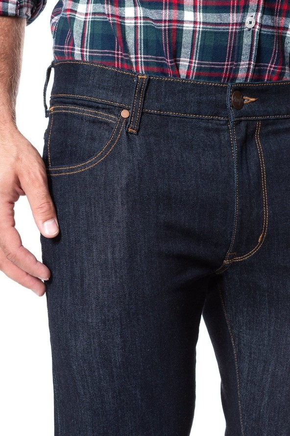 WRANGLER LARSTON MĘSKIE SPODNIE JEANSOWE JEANSY DARK RINSE W18SP690A 112127578
