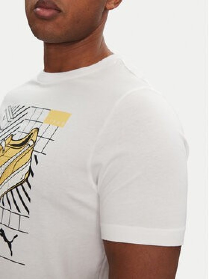 Puma T-Shirt Sneaker 684830 Biały Regular Fit