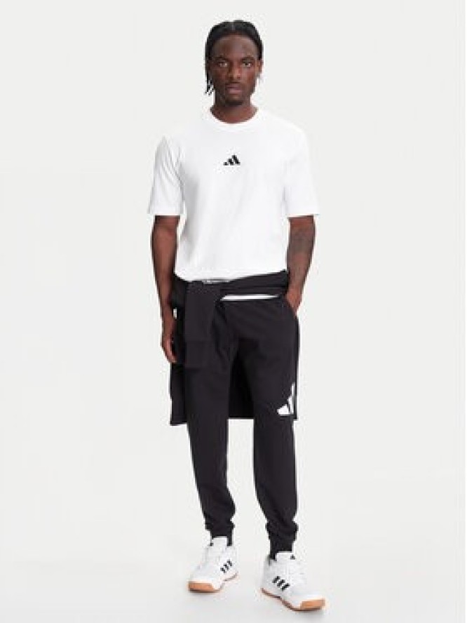 adidas T-Shirt Essentials Small Logo JF1092 Biały Regular Fit