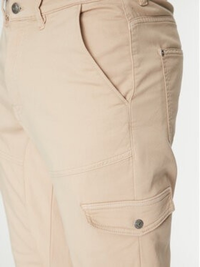 Guess Spodnie materiałowe M5RB54 WGXY1 Beżowy Slim Fit