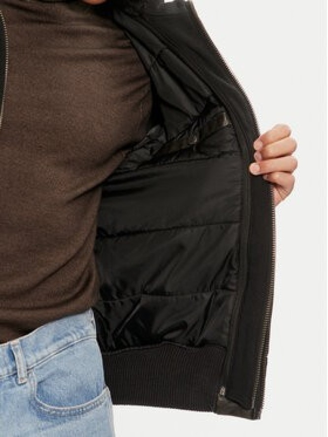 Alpha Industries Kurtka z imitacji skóry 123106 Czarny Regular Fit