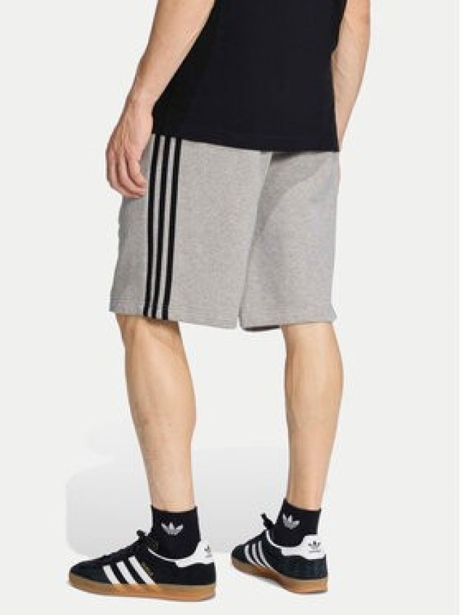 adidas Szorty sportowe 3-Stripes KE2433 Szary Regular Fit
