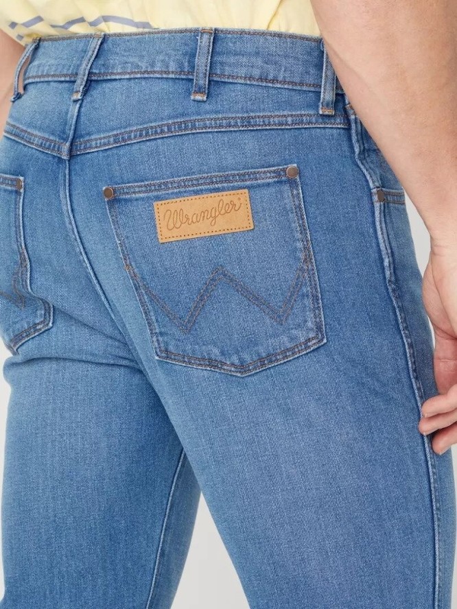 WRANGLER LARSTON MĘSKIE SPODNIE JEANSOWE JEANSY VITO W18SAG42E 112329014
