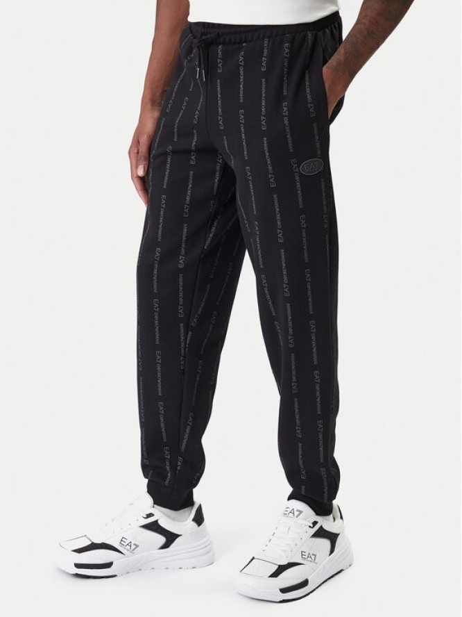 EA7 Emporio Armani Spodnie dresowe 7M001394 AF12660 FC039 Czarny Regular Fit