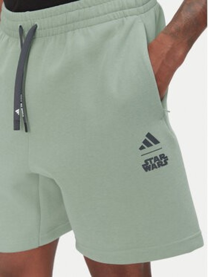 adidas Szorty sportowe Star Wars The Mandalorian™ JI5722 Zielony Regular Fit