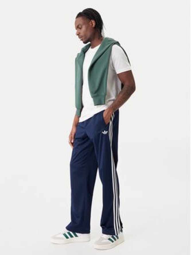 adidas Spodnie dresowe Firebird KD8316 Granatowy Loose Fit