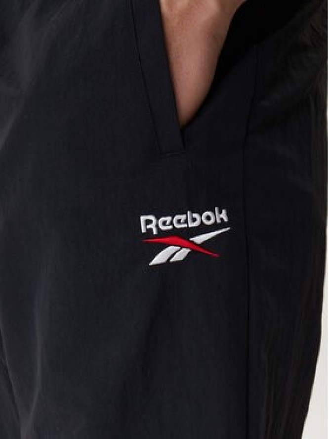 Reebok Spodnie dresowe Barrett RK25552CCM Czarny Regular Fit