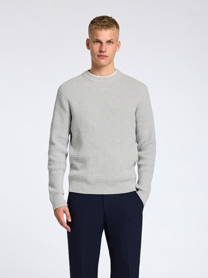 SELECTED HOMME Sweter "Theo" w kolorze jasnoszarym rozmiar: XL