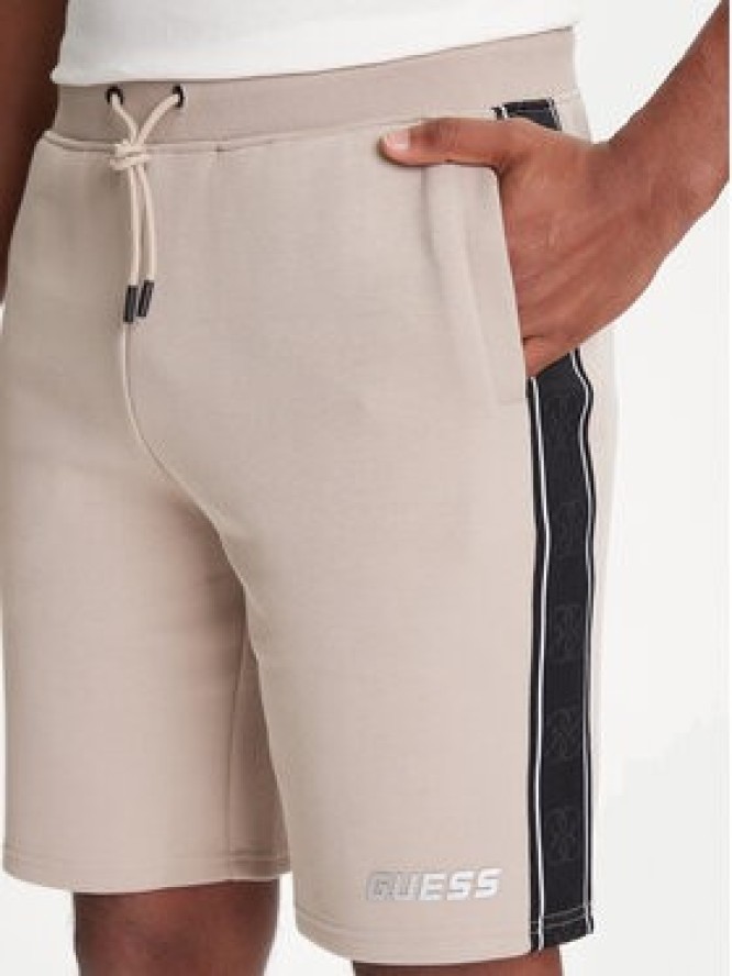 Guess Szorty sportowe Z4RD04 KB3P2 Beżowy Regular Fit